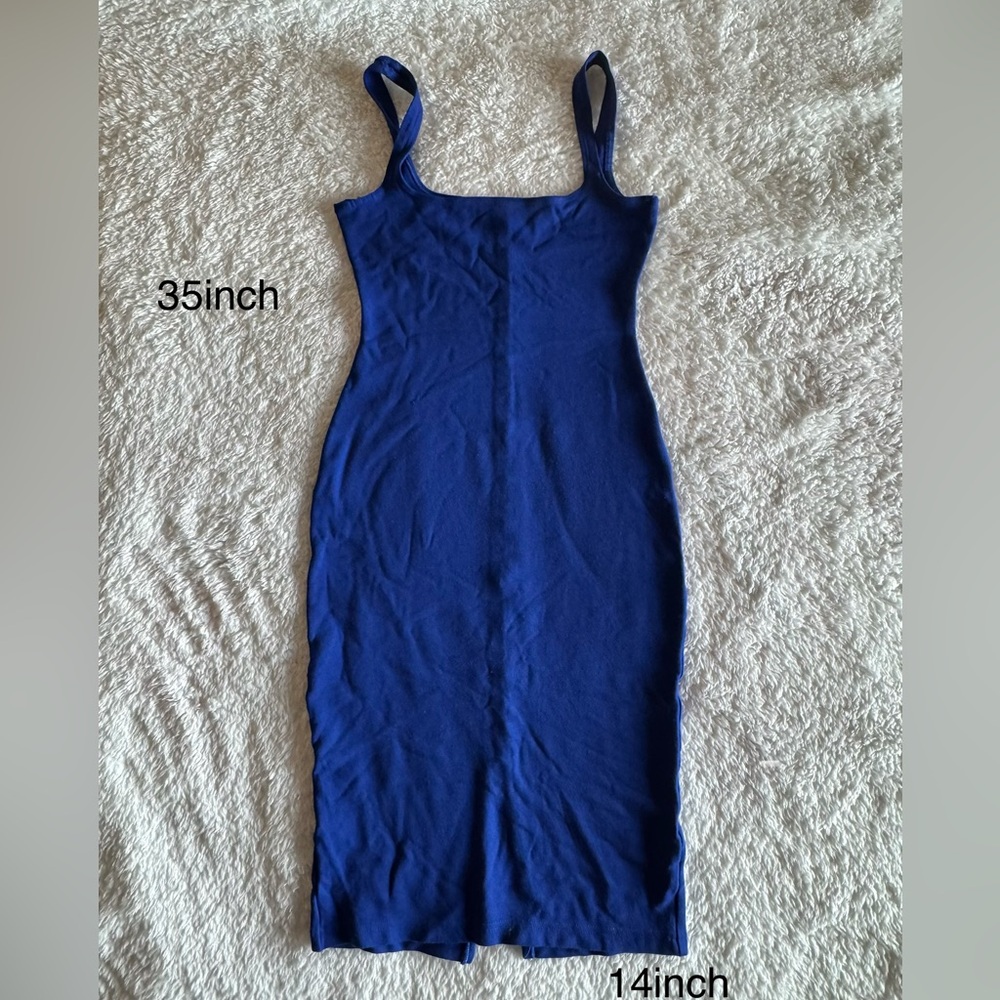 Sleek Navy Bodycon Midi Dress - Women's